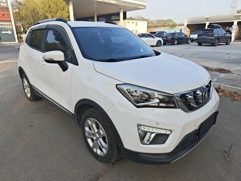 Changan CS15 — миниатюра 4
