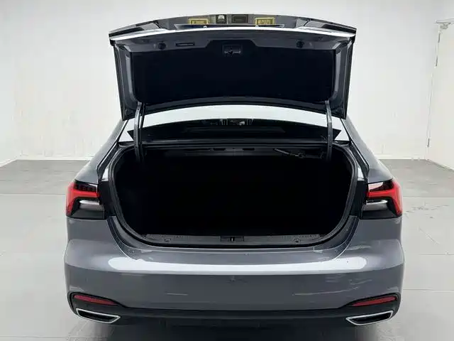 Roewe i6 MAX — миниатюра 18