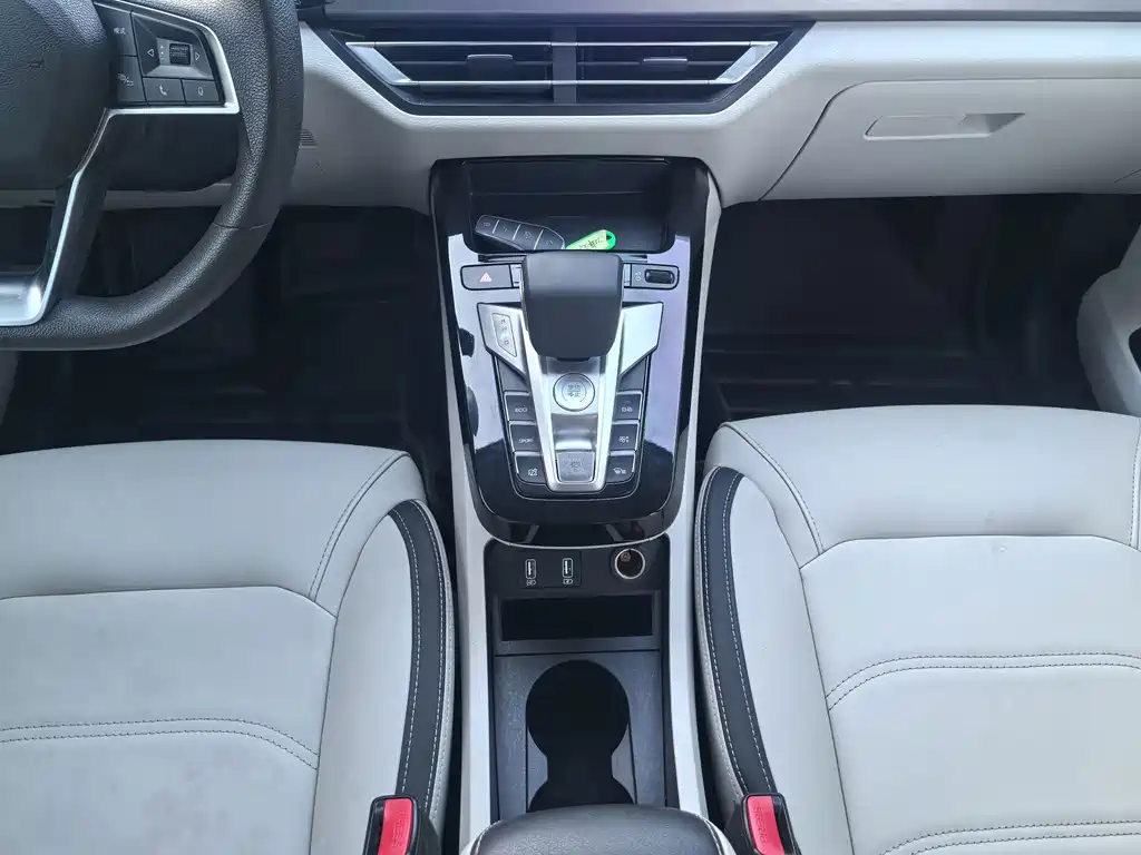 BYD Yuan Pro — миниатюра 23