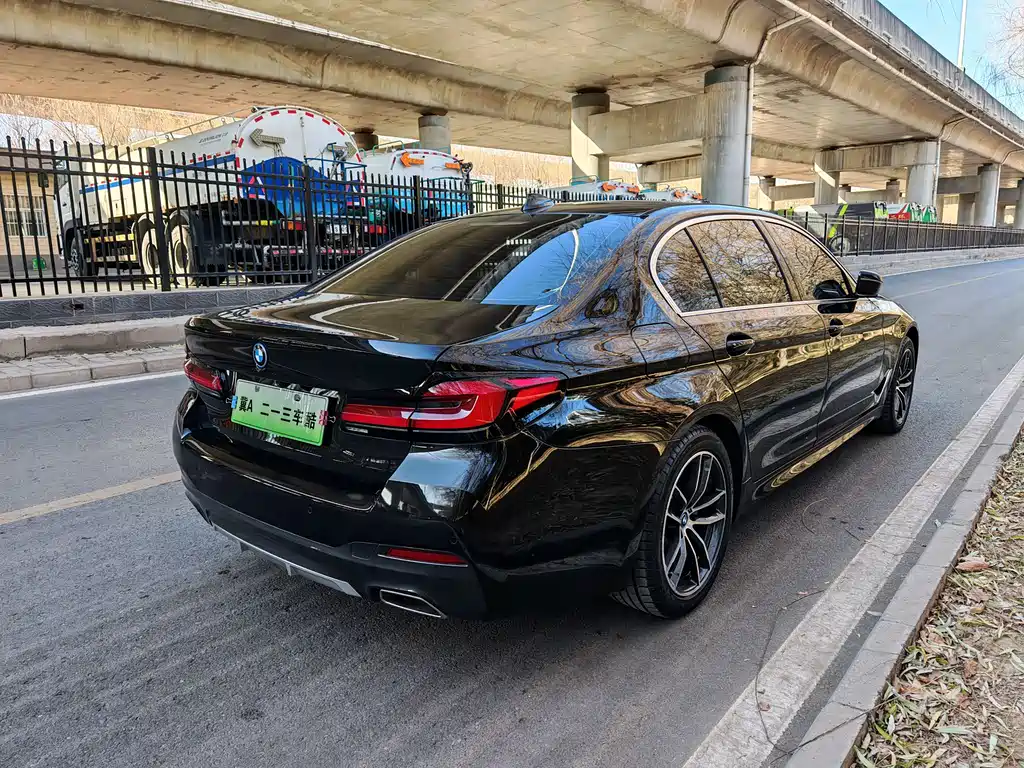 BMW 5 SERIES NEW ENERGY