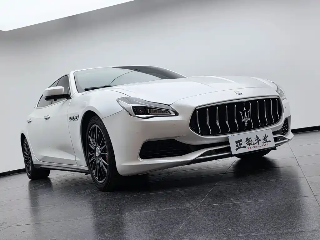 Maserati Quattroporte — миниатюра 6