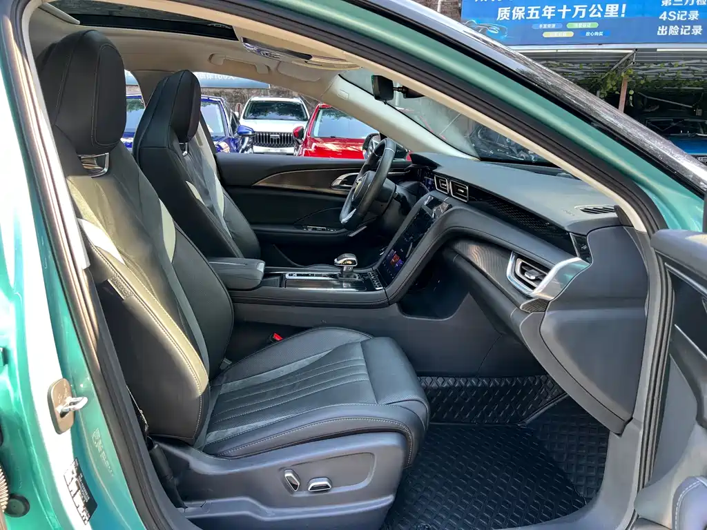 Hongqi Hongqi H6 — миниатюра 10
