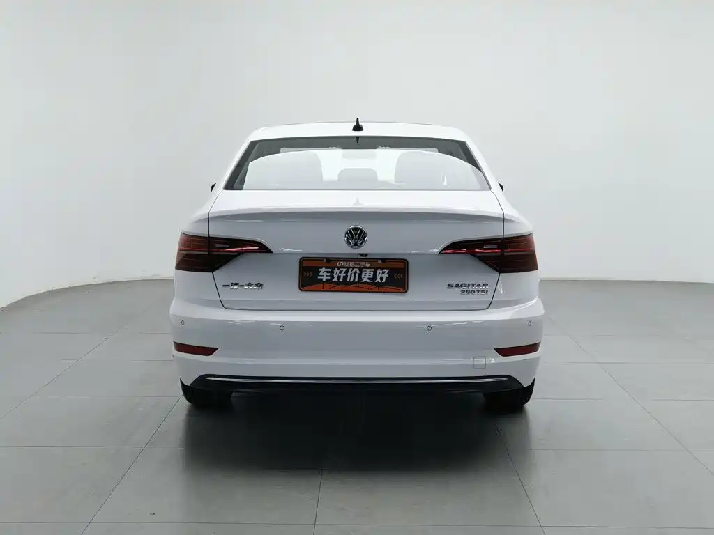Volkswagen Sagitar — миниатюра 4