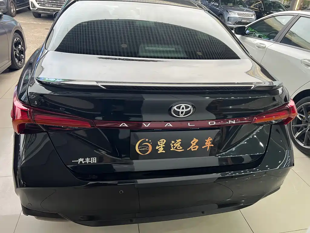TOYOTA ASIAN DRAGON