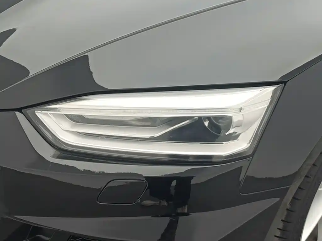 Audi A5 (Import) — миниатюра 14
