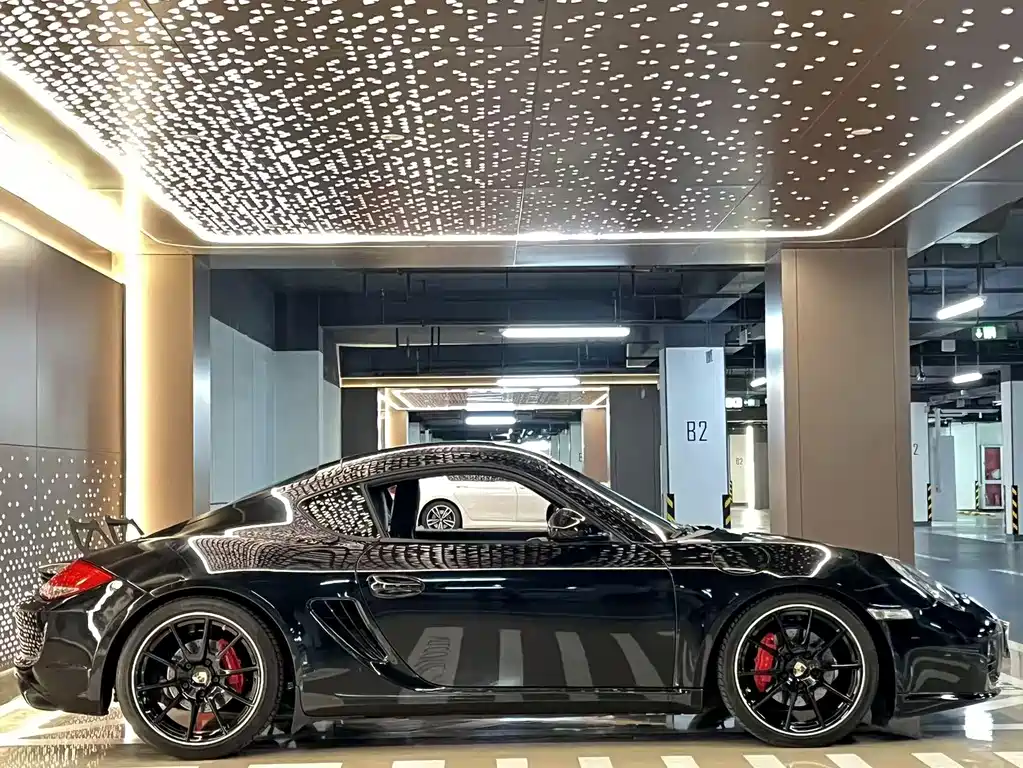 Porsche Cayman 2012 Cayman Black Edition 2.9L