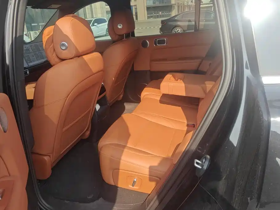 Li Auto Li L6 — миниатюра 11