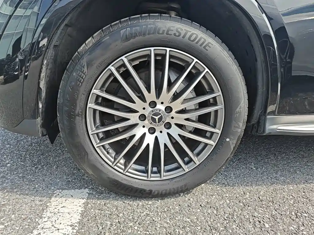 Mercedes-Benz GLC — миниатюра 23