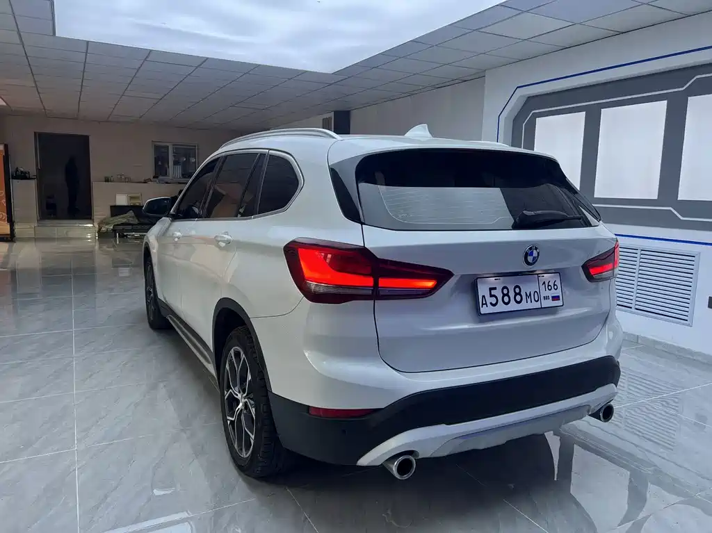 BMW X1 — миниатюра 4