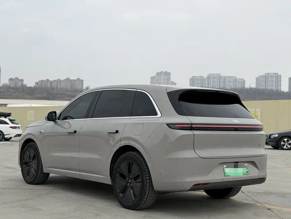 Li Auto IDEAL L6