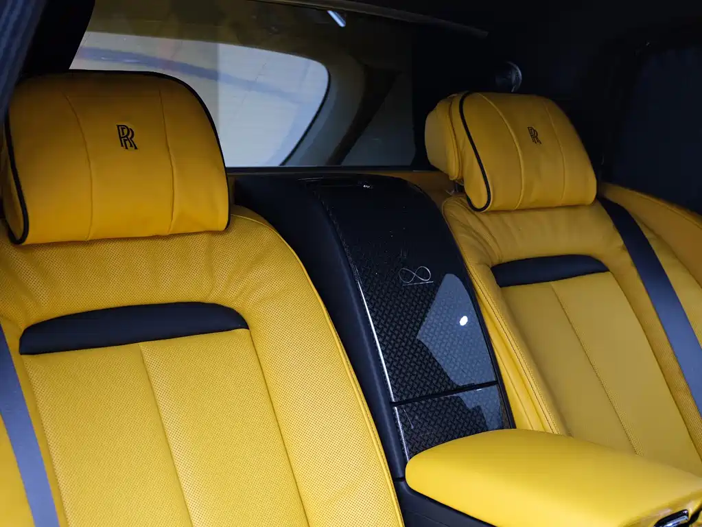 ROLLS-ROYCE CULLINAN