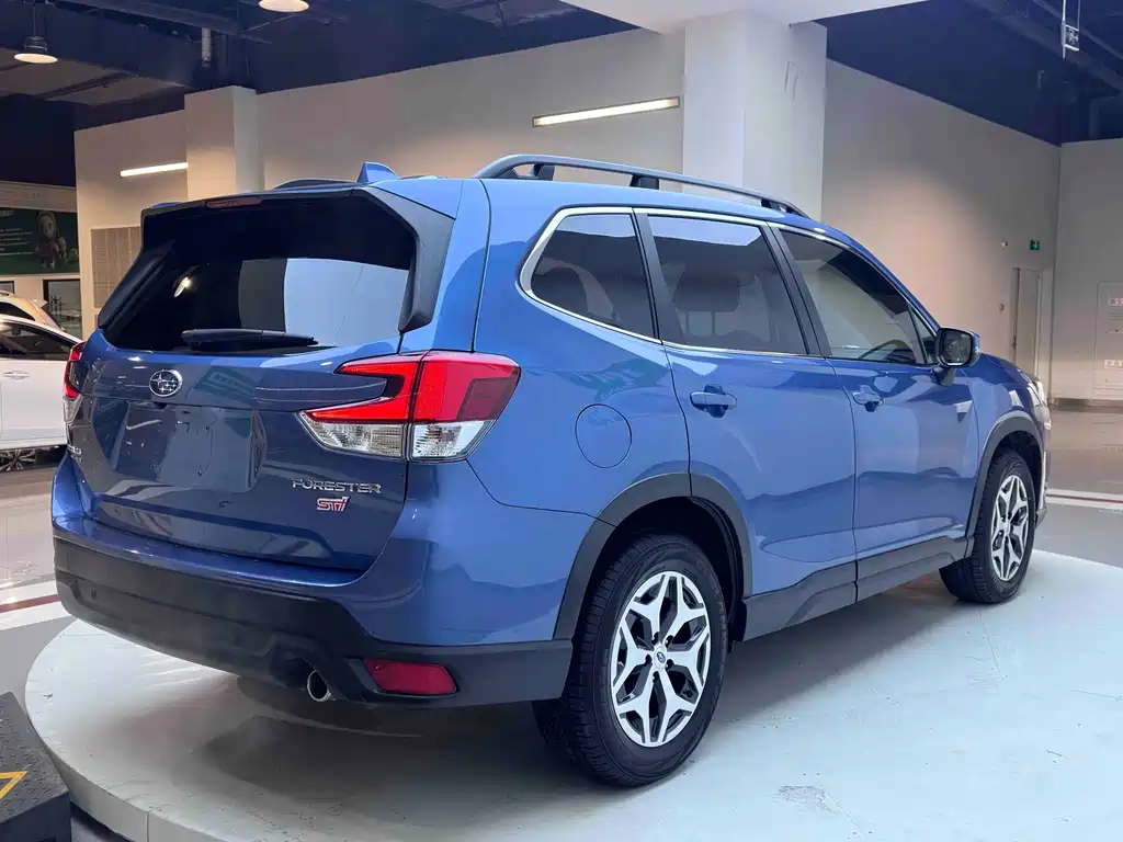SUBARU FORESTER
