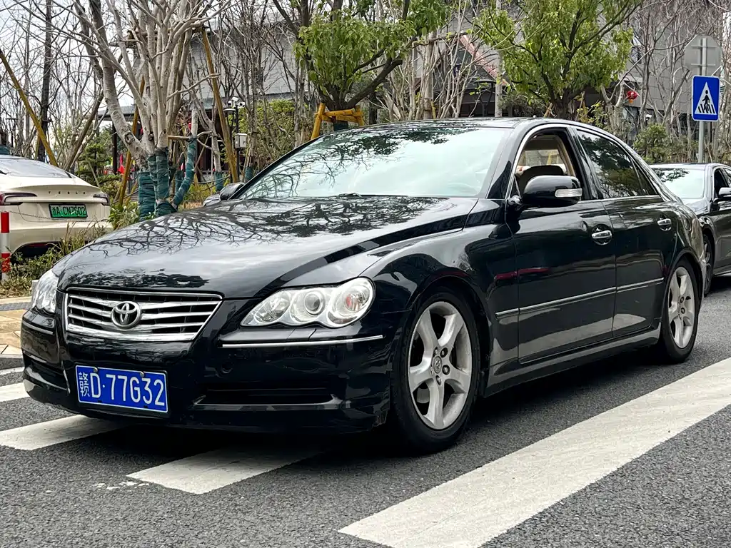 Toyota Reiz 2009