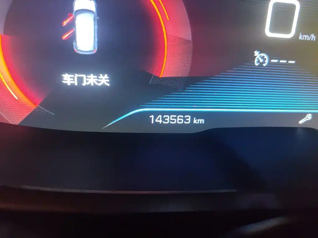 Peugeot 4008 — миниатюра 5