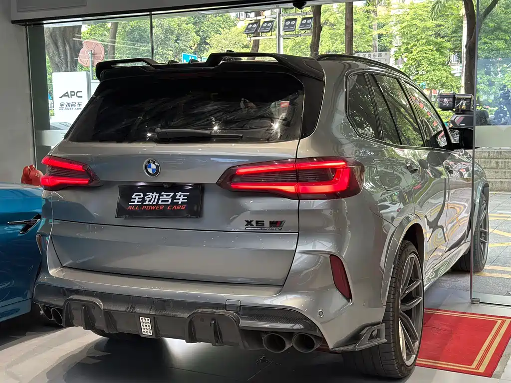 BMW X5 M