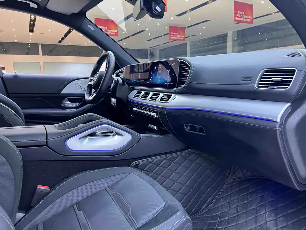 MERCEDES-BENZ GLE AMG