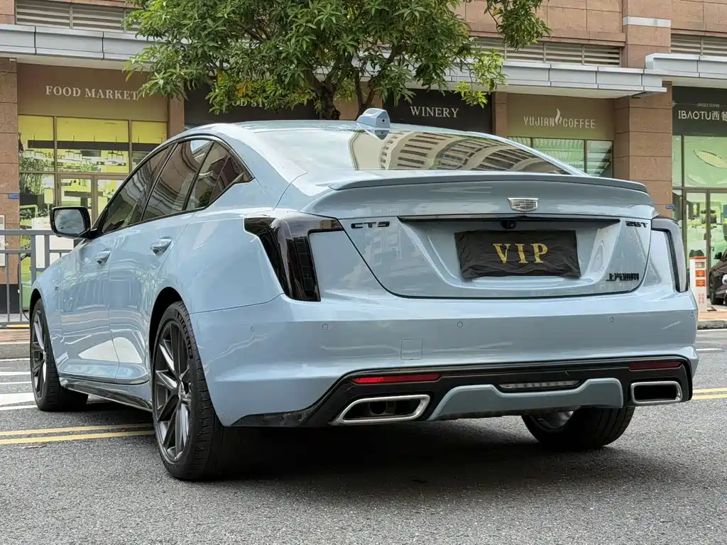 Cadillac CT5 — миниатюра 6