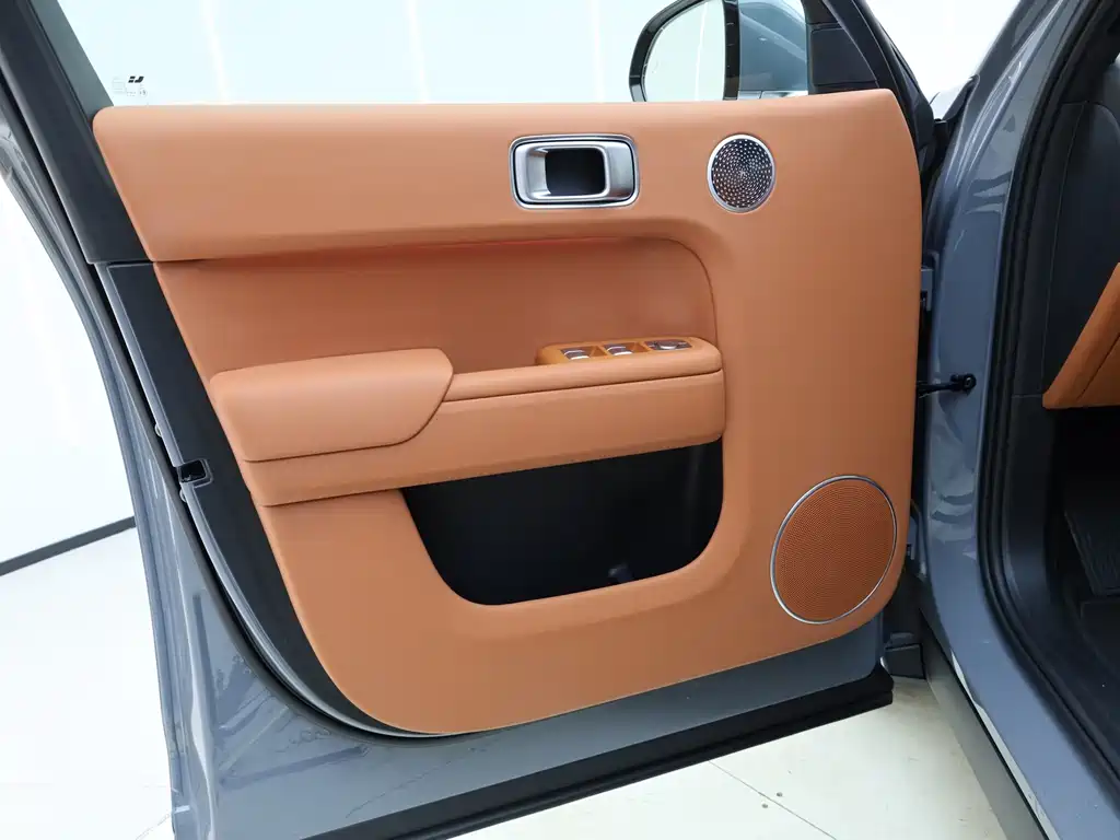 Li Auto Li L7 — миниатюра 30