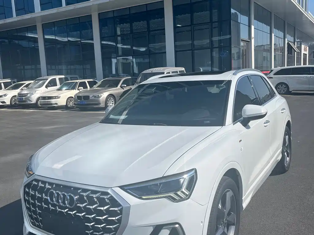 Audi Q3 2024