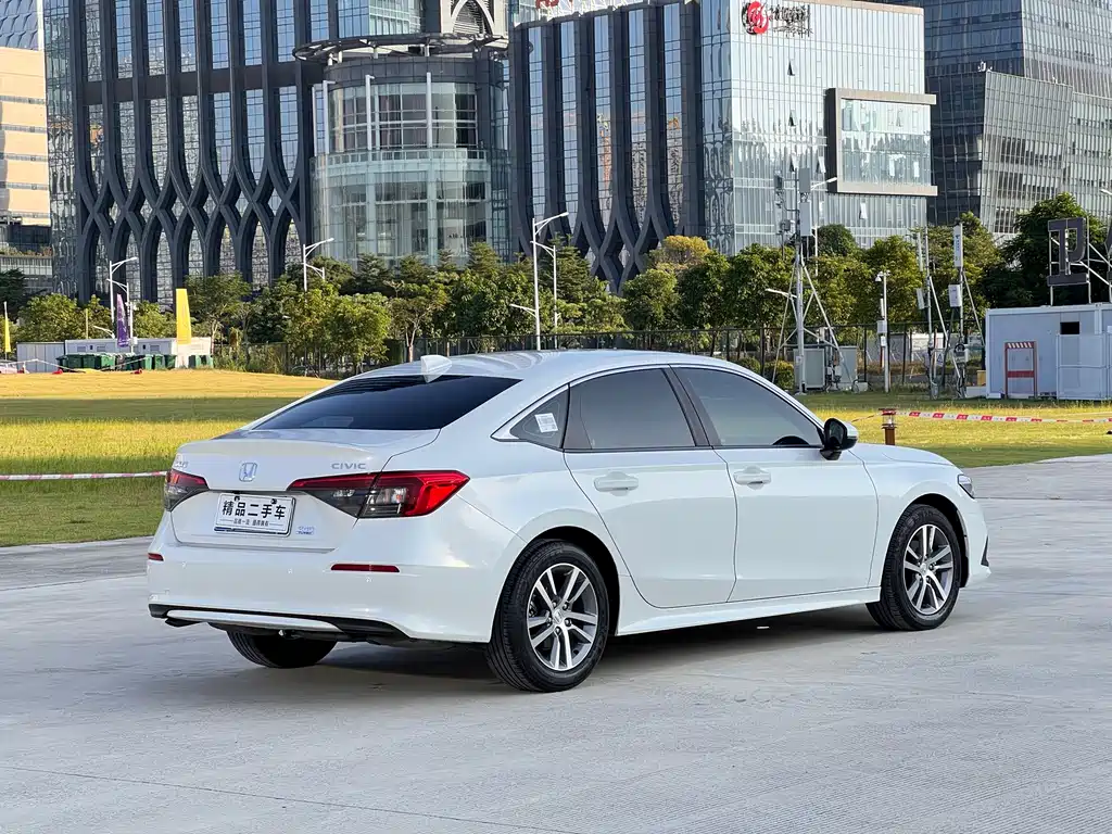 Honda Civic — миниатюра 6