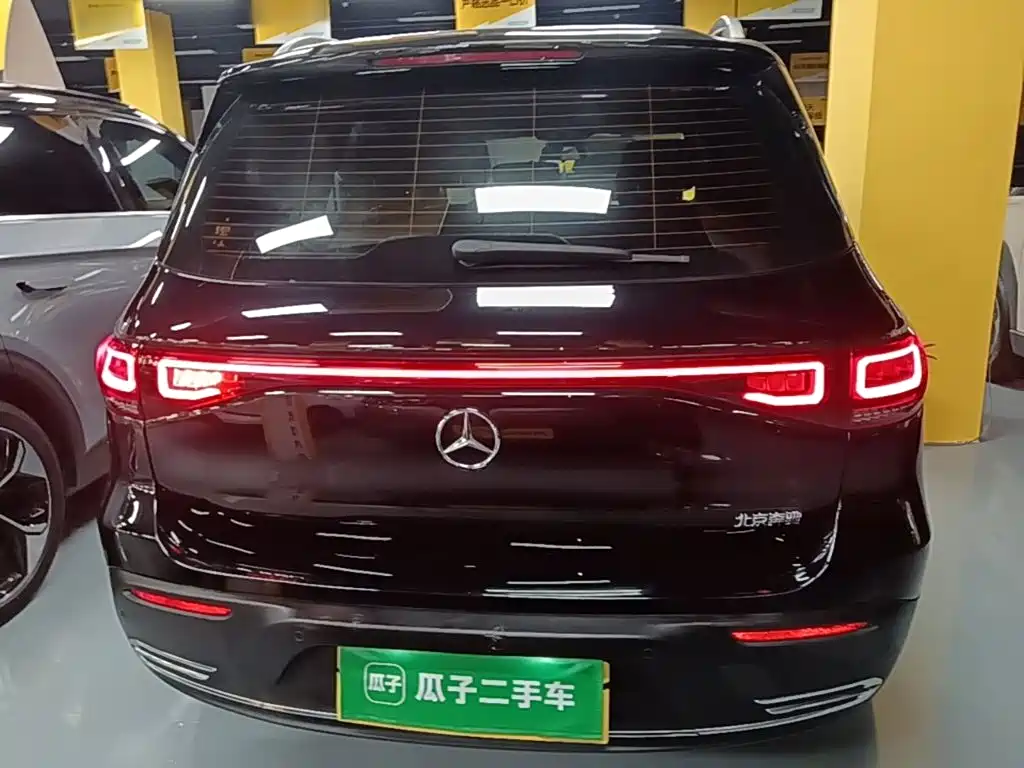 Mercedes-Benz EQB — миниатюра 6
