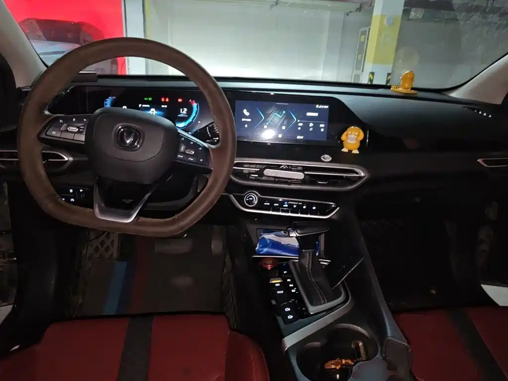 Changan Eado — миниатюра 5