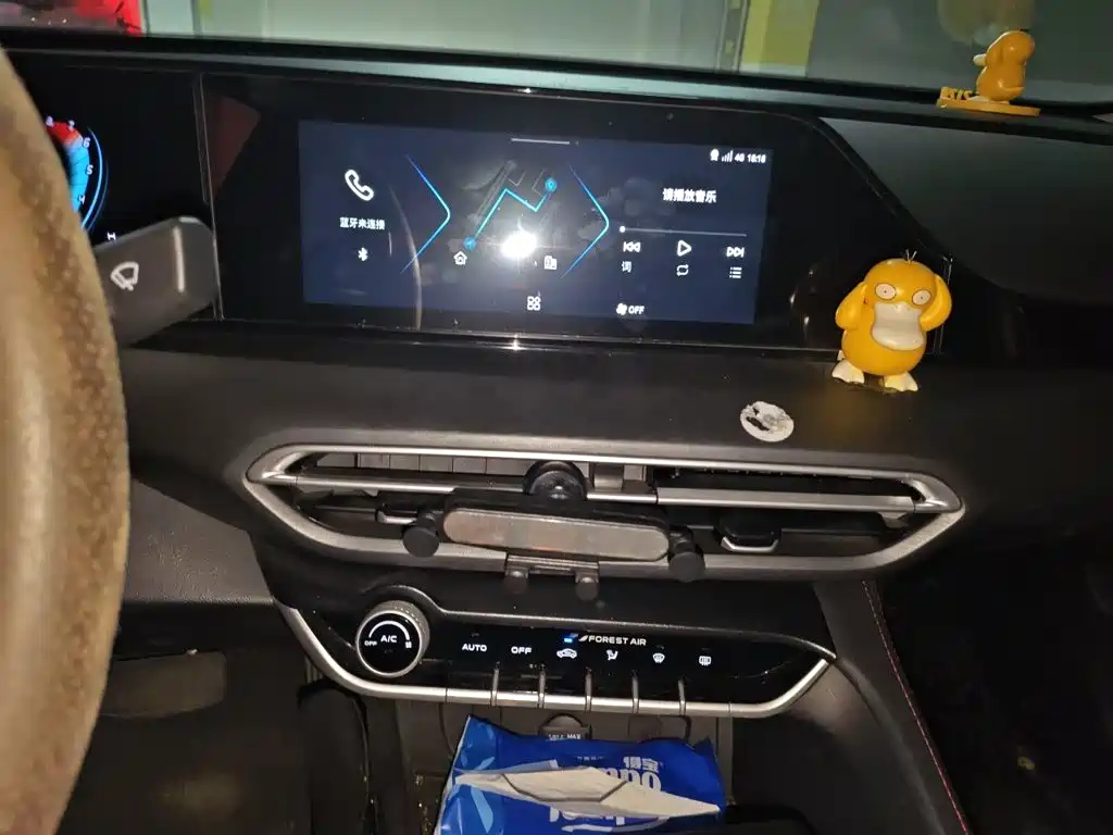 Changan Eado — миниатюра 9