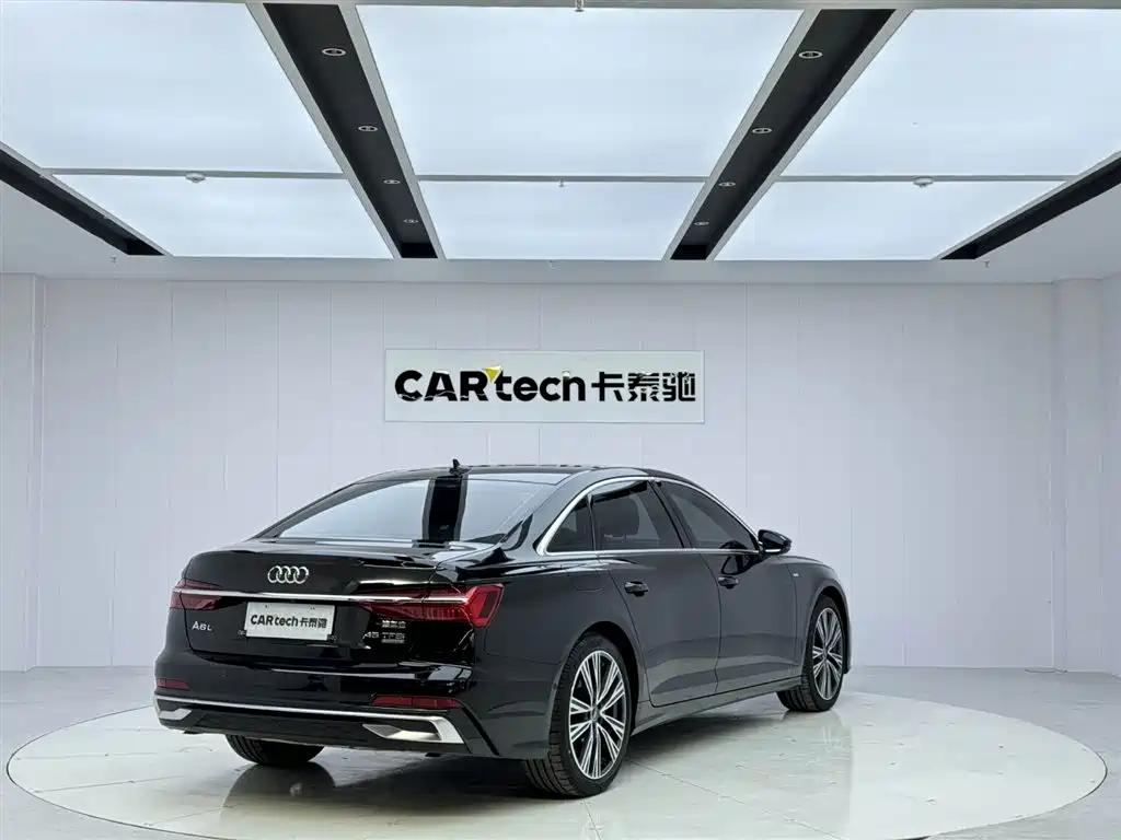 Audi A6L 2025 45 TFSI quattro