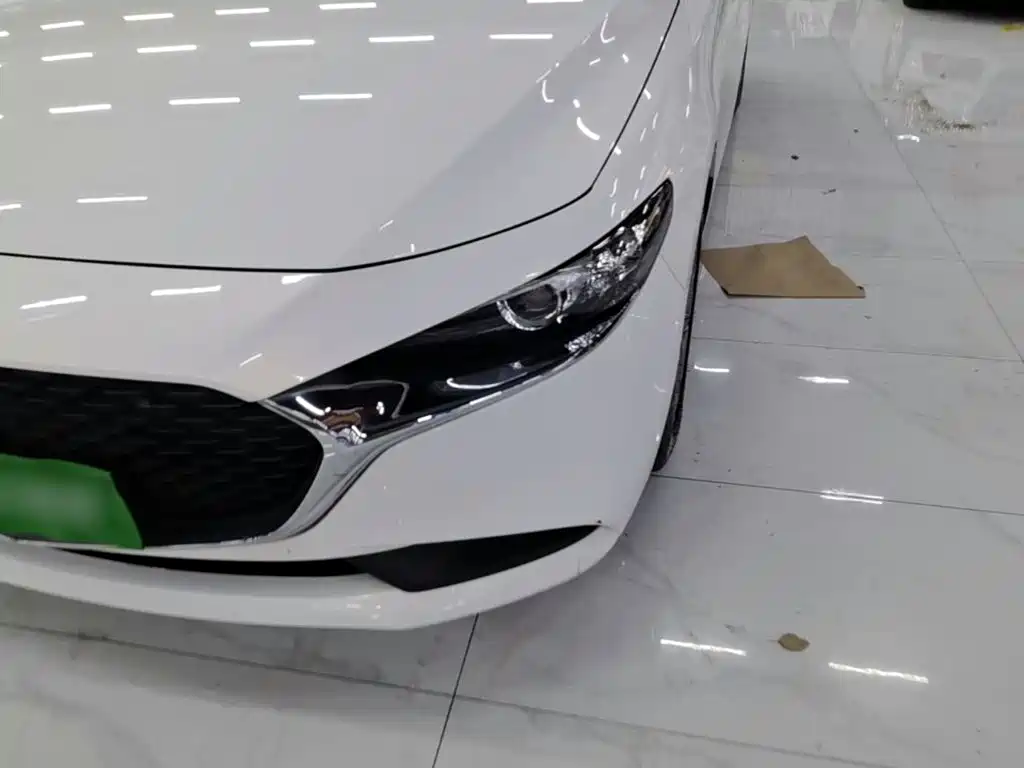 Mazda 3 Axela — миниатюра 24