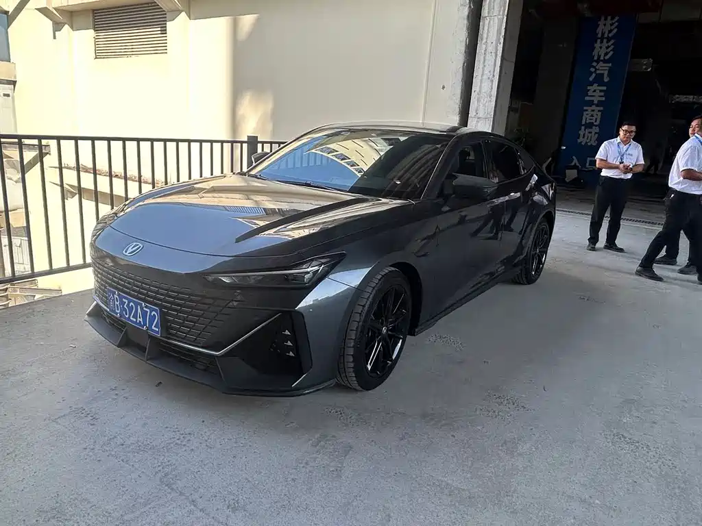Changan UNI-V — миниатюра 2