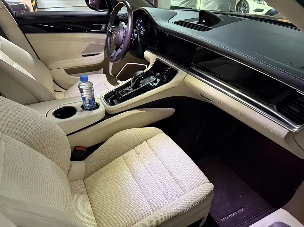 Porsche Panamera — миниатюра 7