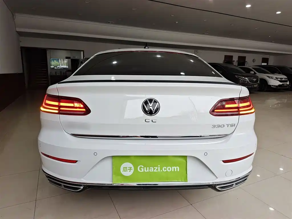 Volkswagen FAW - Passat CC CC 2025 330TSI