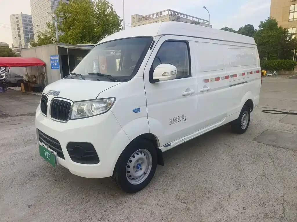 鑫源汽车 SRM Little Sealion EV 2022