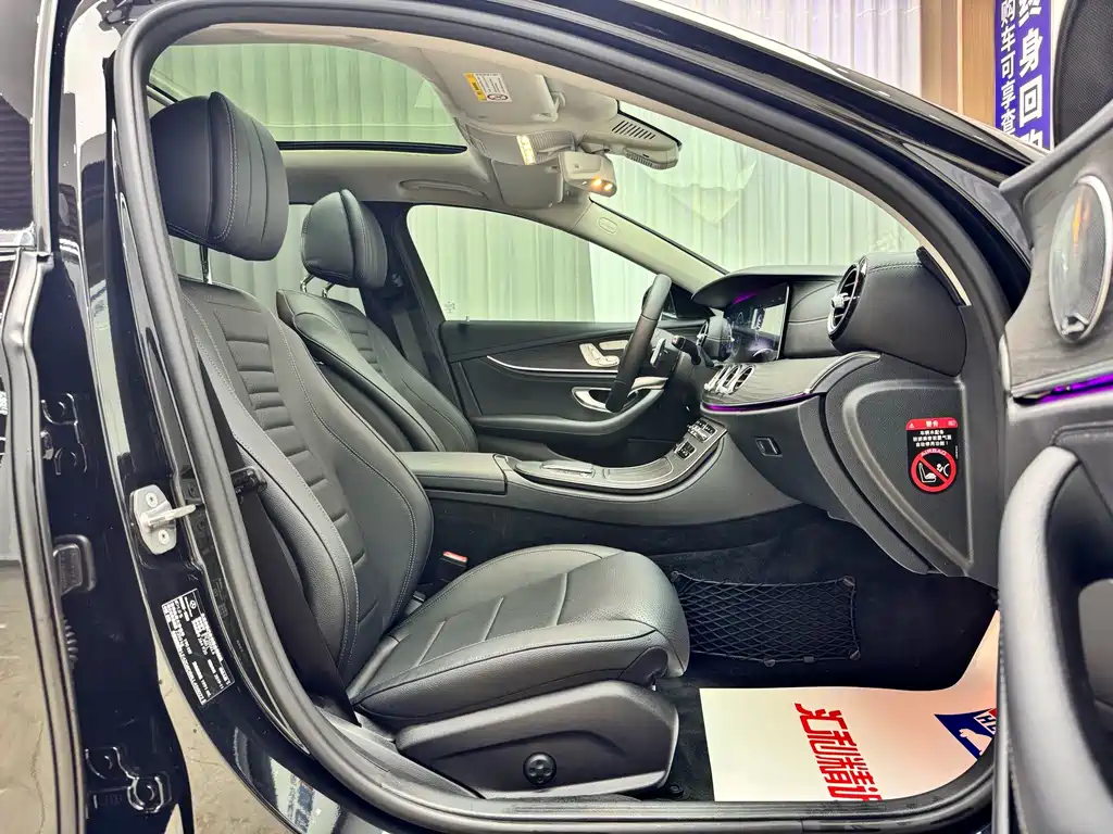 Mercedes-Benz E-Class — миниатюра 18