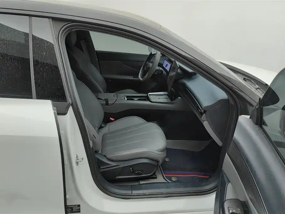 Lynk & Co 07 EM-P 2024 EM-P 126 Pro