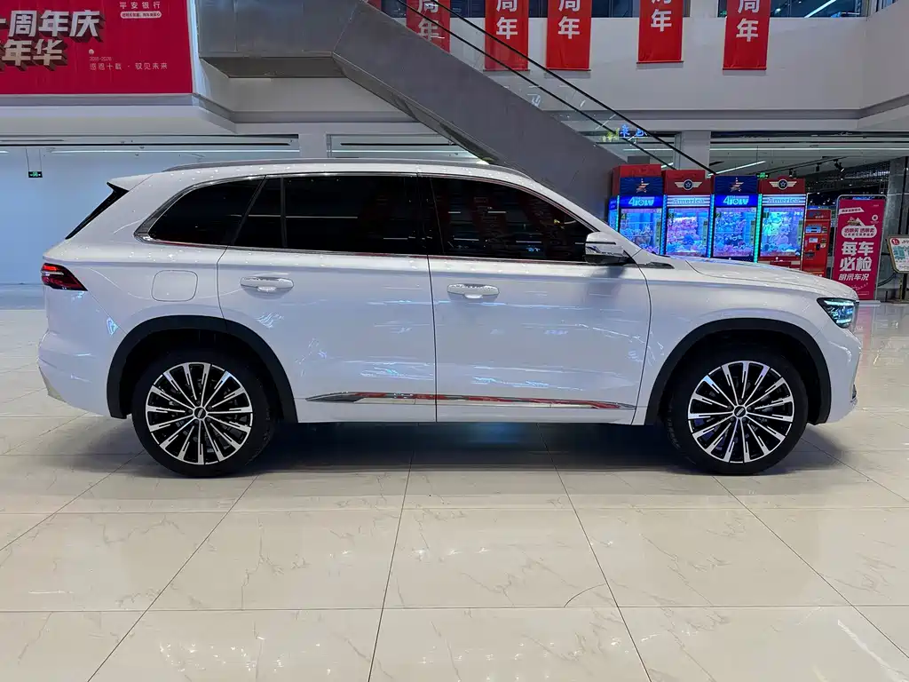 Geely Xingyue L — миниатюра 8