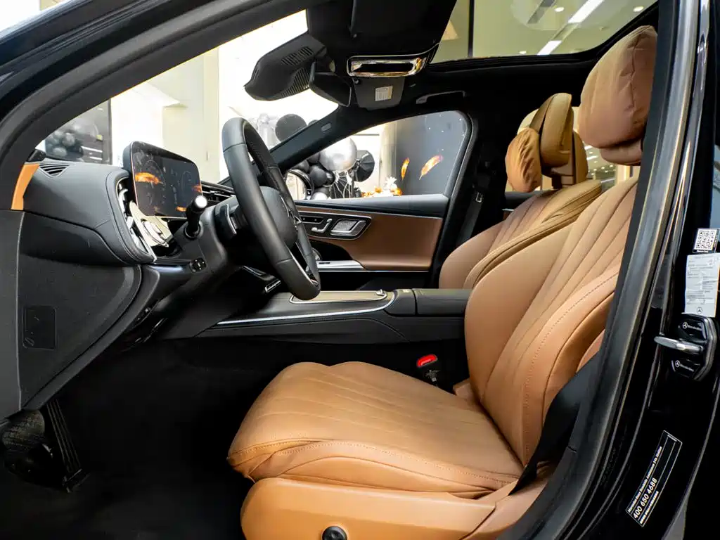 Mercedes-Benz E-Class — миниатюра 27