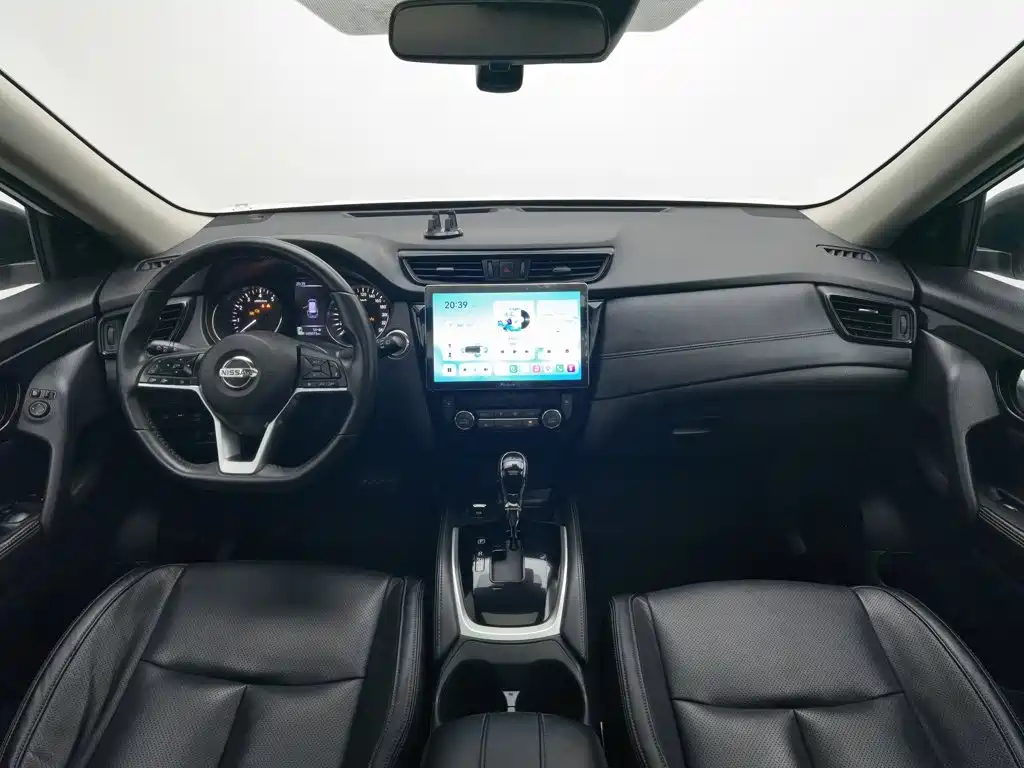 Nissan X-Trail — миниатюра 5