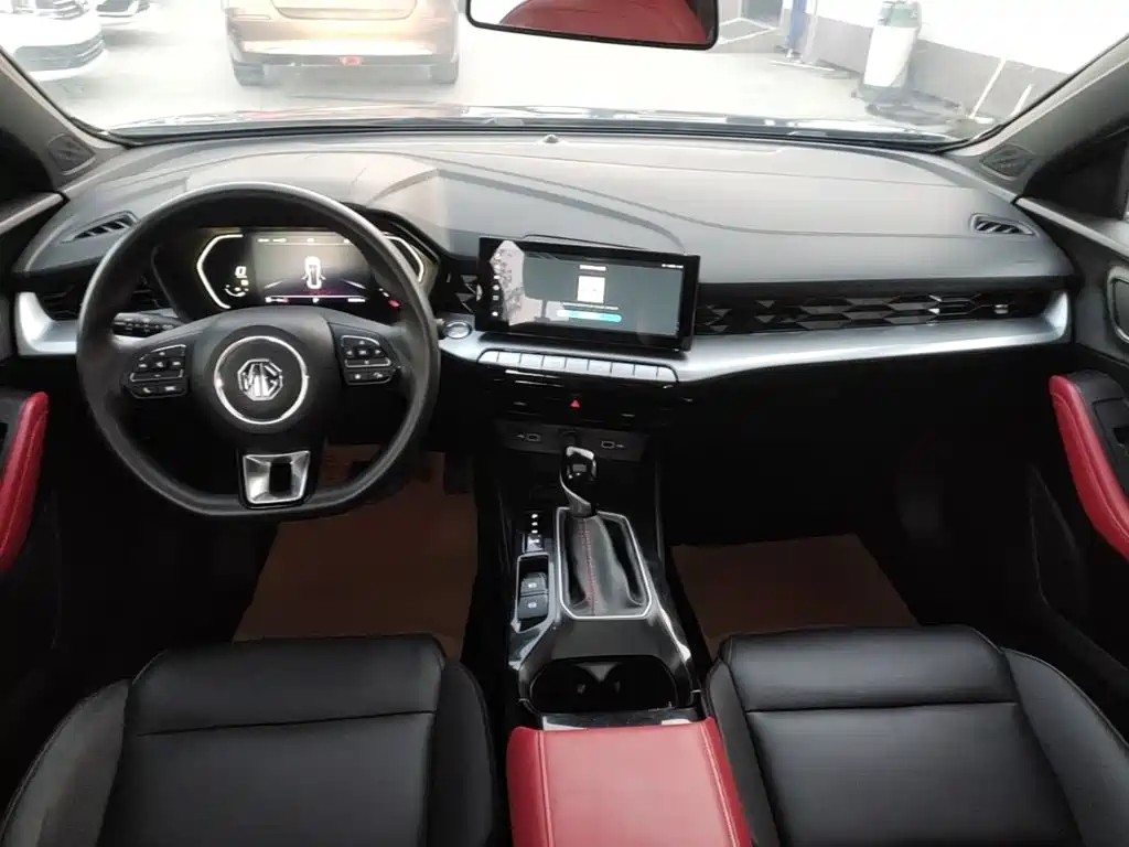 MG MG5 — миниатюра 10