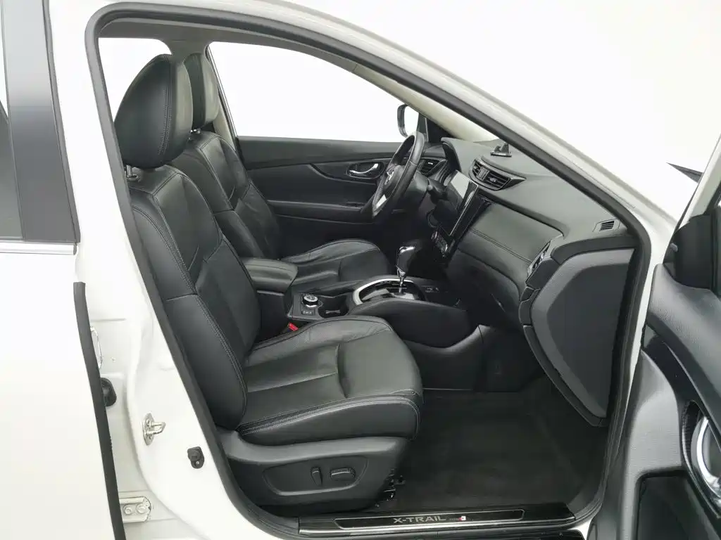 Nissan X-Trail — миниатюра 23