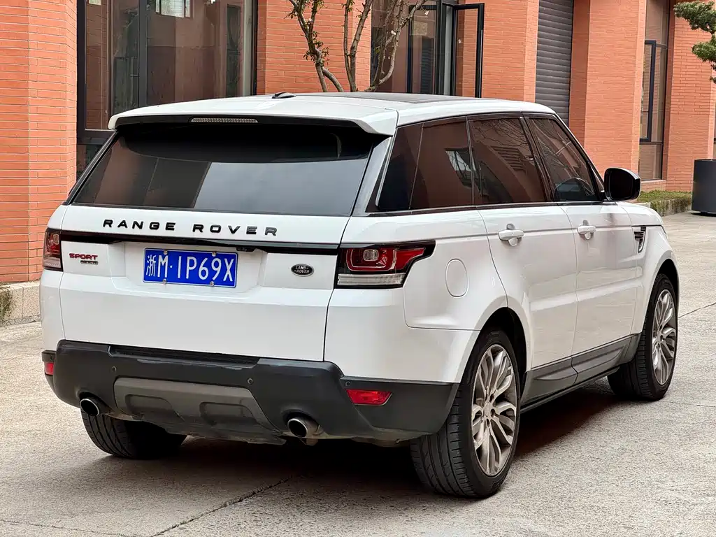 Land Rover Range Rover Sport 2016 3.0 SC V6 HSE DYNAMIC
