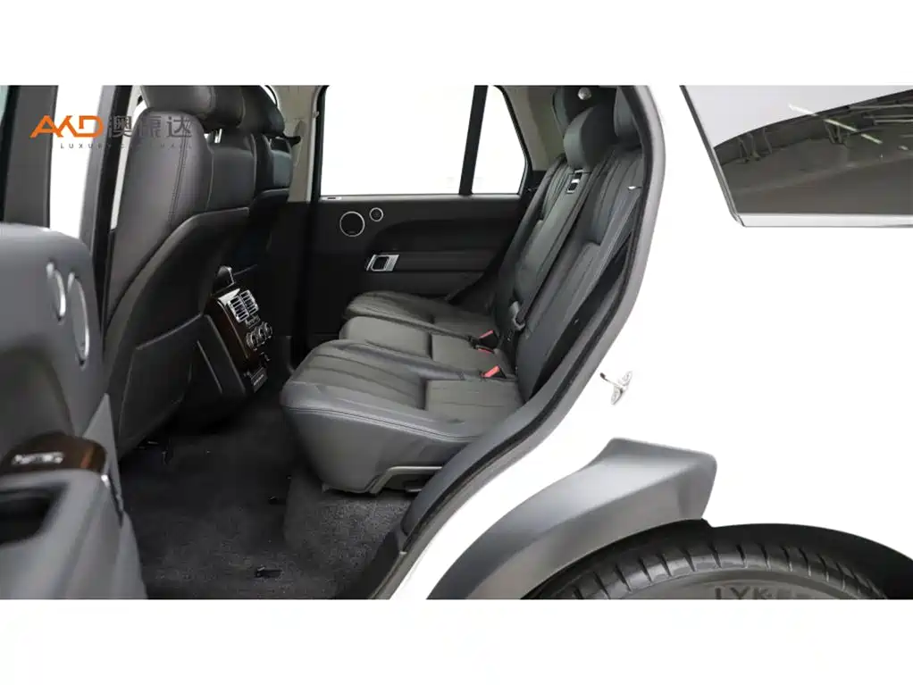 Land Rover Range Rover — миниатюра 7