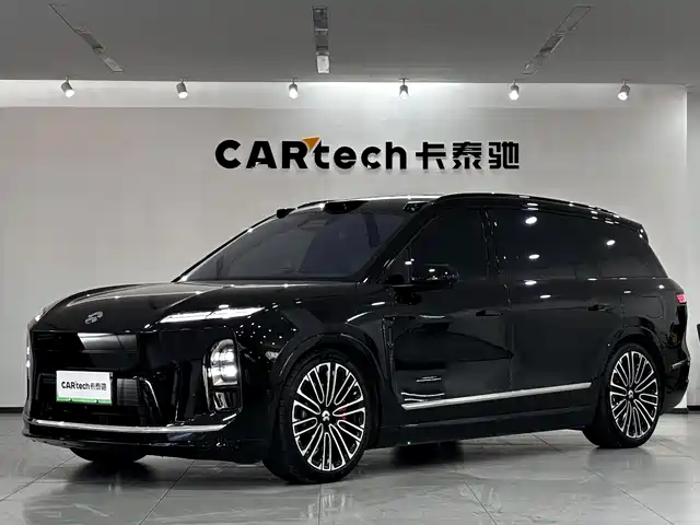 NIO ES8