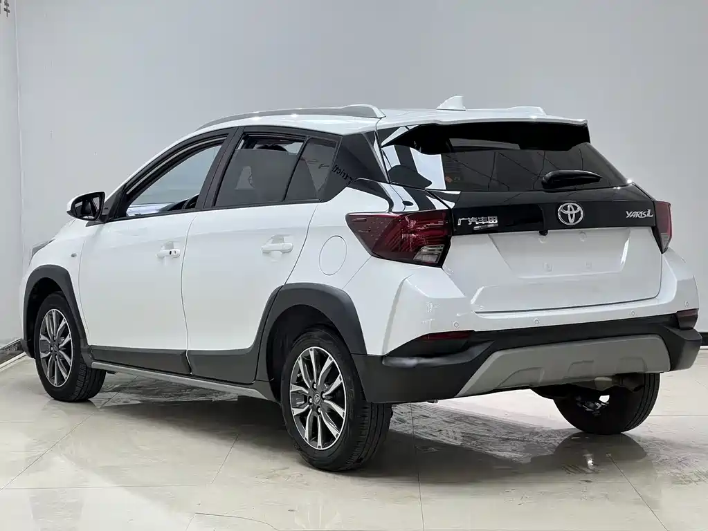 TOYOTA YARIS L ZHIXUAN