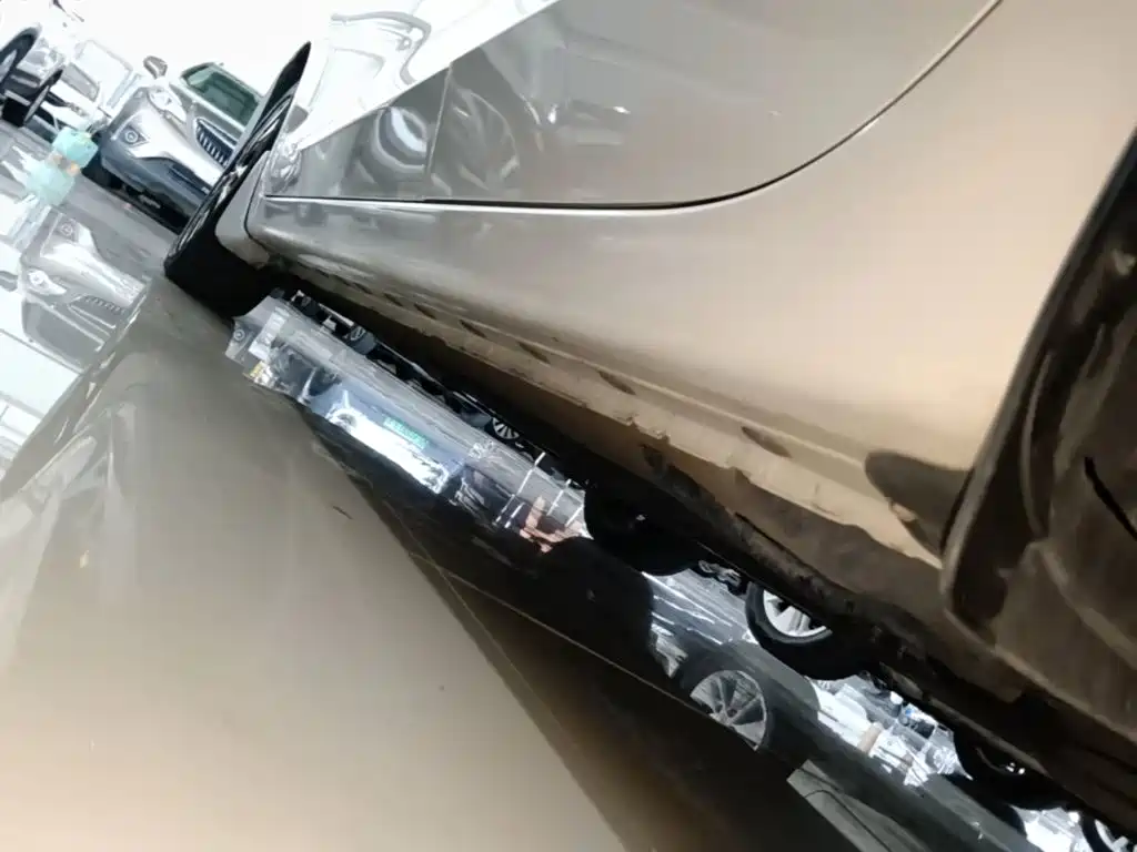 Nissan Bluebird — миниатюра 22