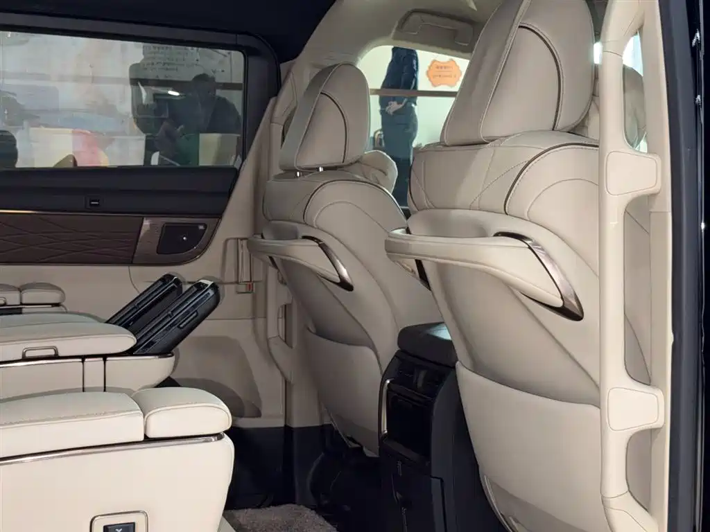 Toyota Alphard — фотографии объявления, Фото 30