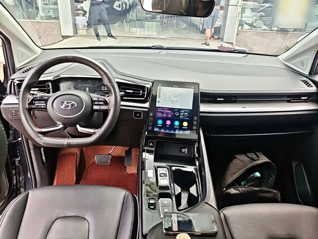 Hyundai Custo — миниатюра 10