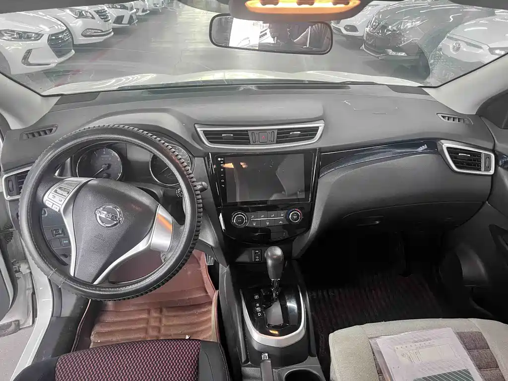Nissan Qashqai — миниатюра 4