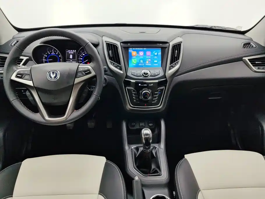 Changan CS35 — миниатюра 12