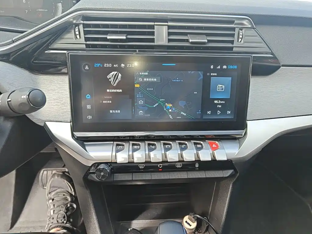 Peugeot 408 — миниатюра 13